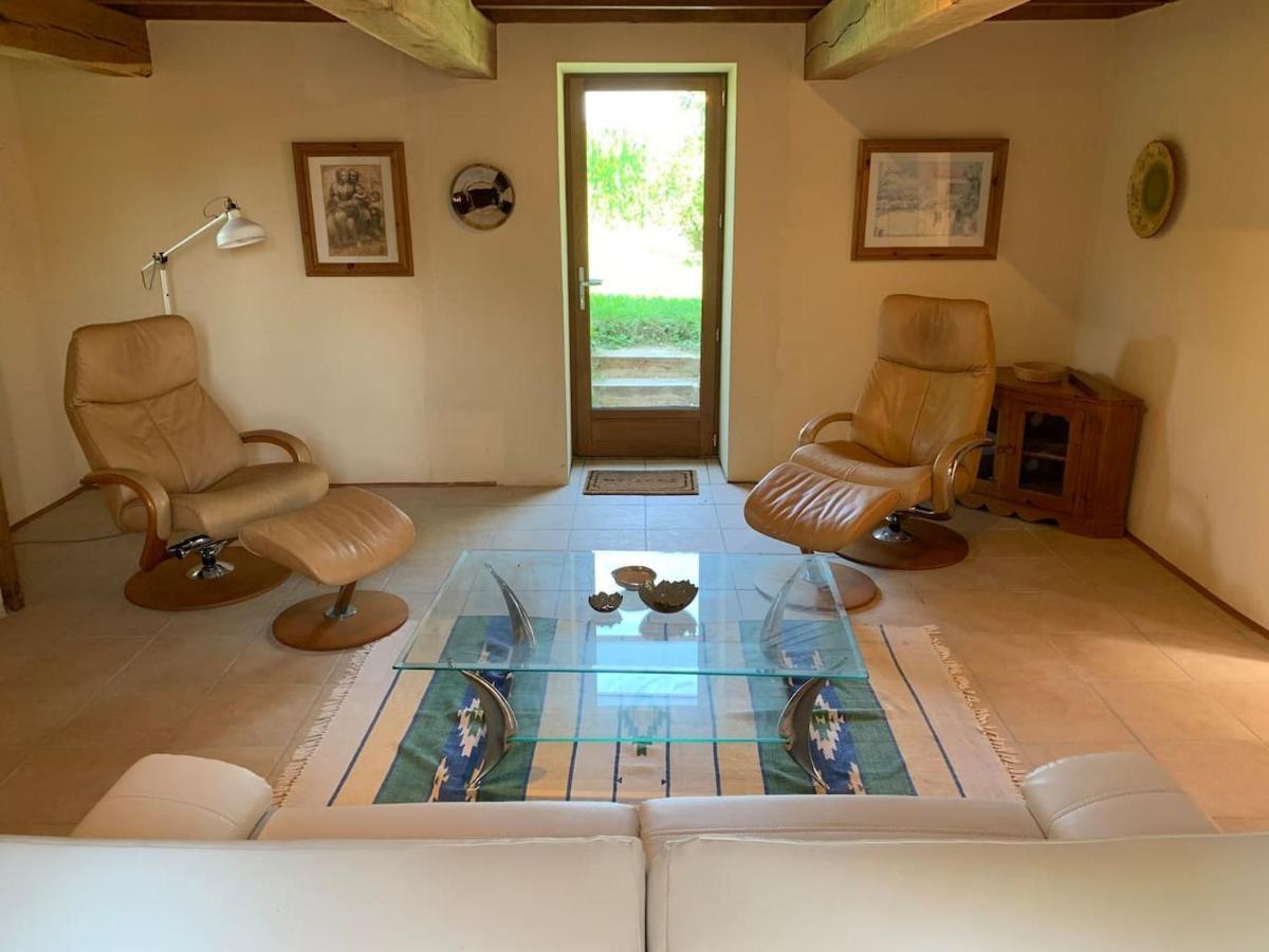 Country Villa For 19 Pool Cinema Football Pitch Verteillac Exterior foto