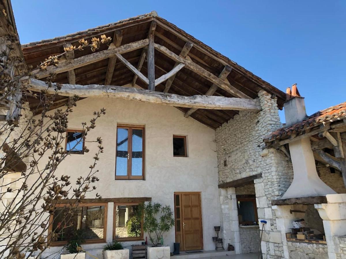 Country Villa For 19 Pool Cinema Football Pitch Verteillac Exterior foto